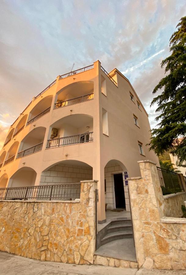 Apartments Grozdana Градац Екстериор снимка