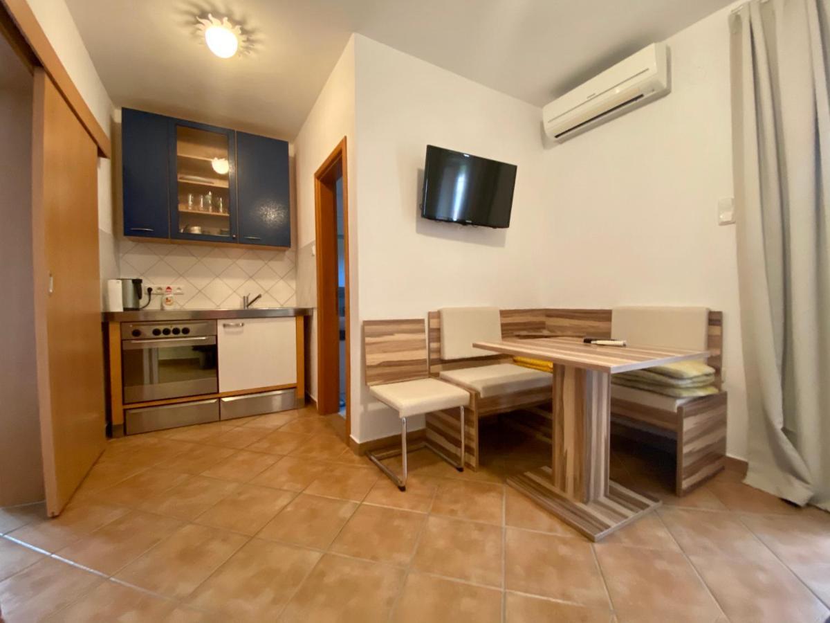 Apartments Grozdana Градац Екстериор снимка