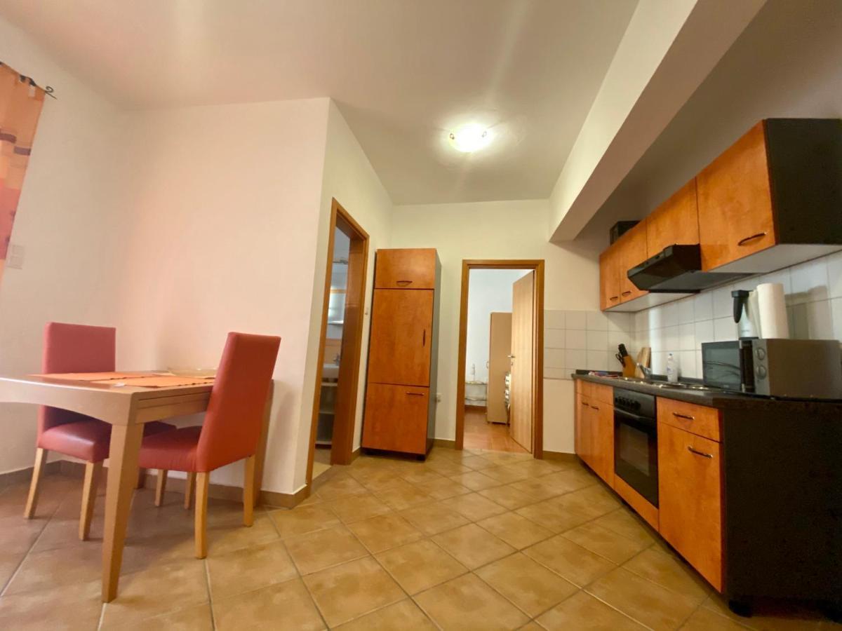 Apartments Grozdana Градац Екстериор снимка