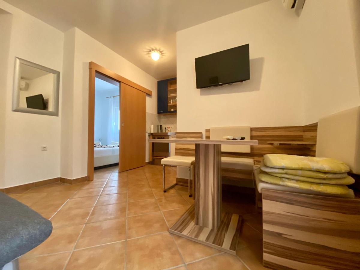 Apartments Grozdana Градац Екстериор снимка