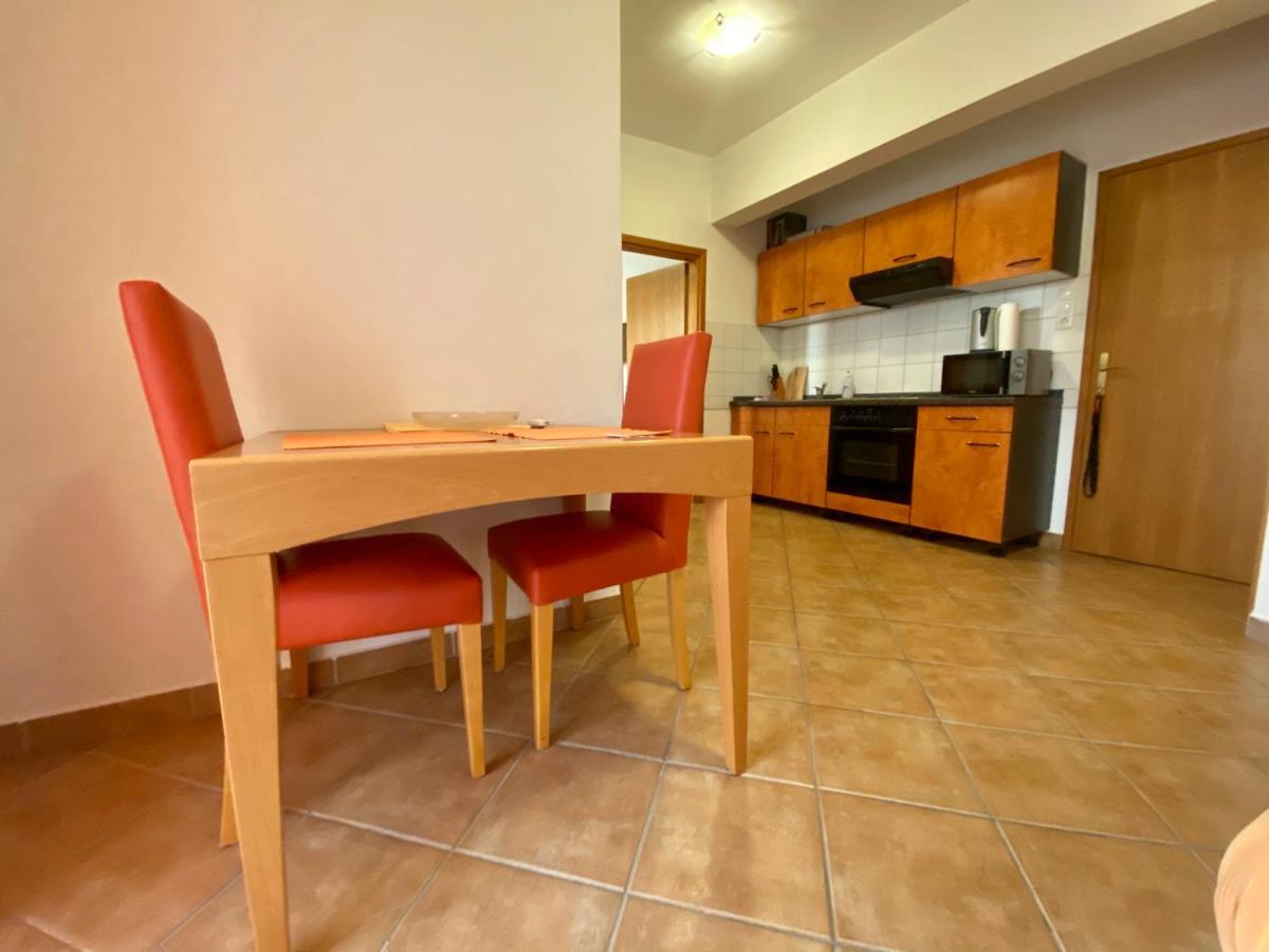 Apartments Grozdana Градац Екстериор снимка