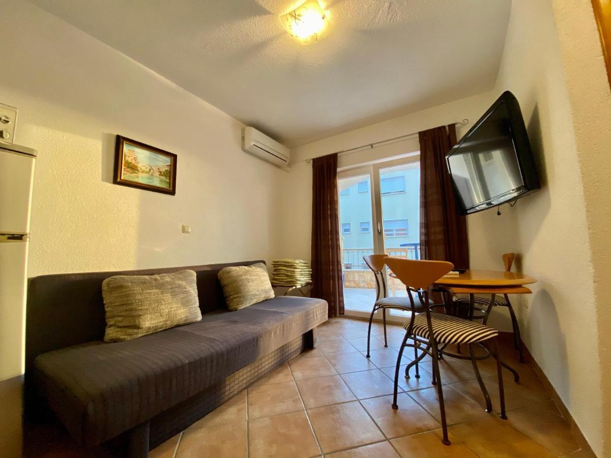 Apartments Grozdana Градац Екстериор снимка