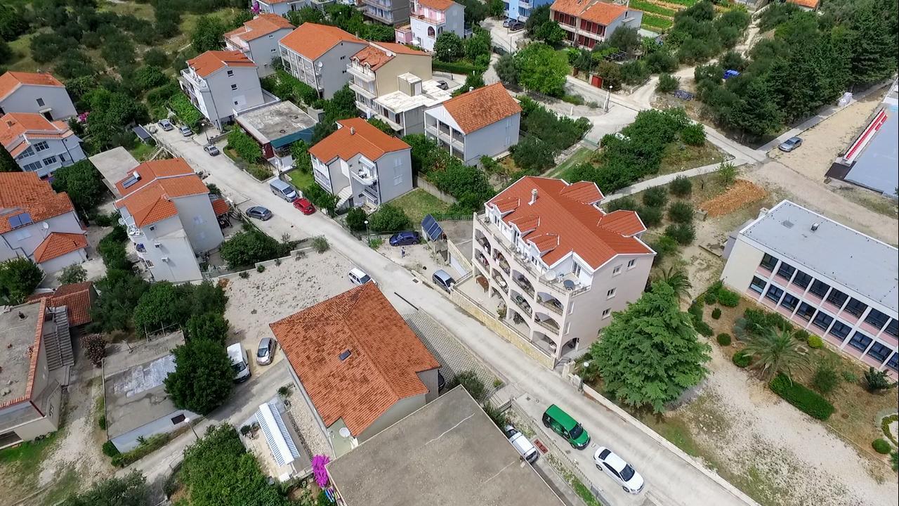 Apartments Grozdana Градац Екстериор снимка