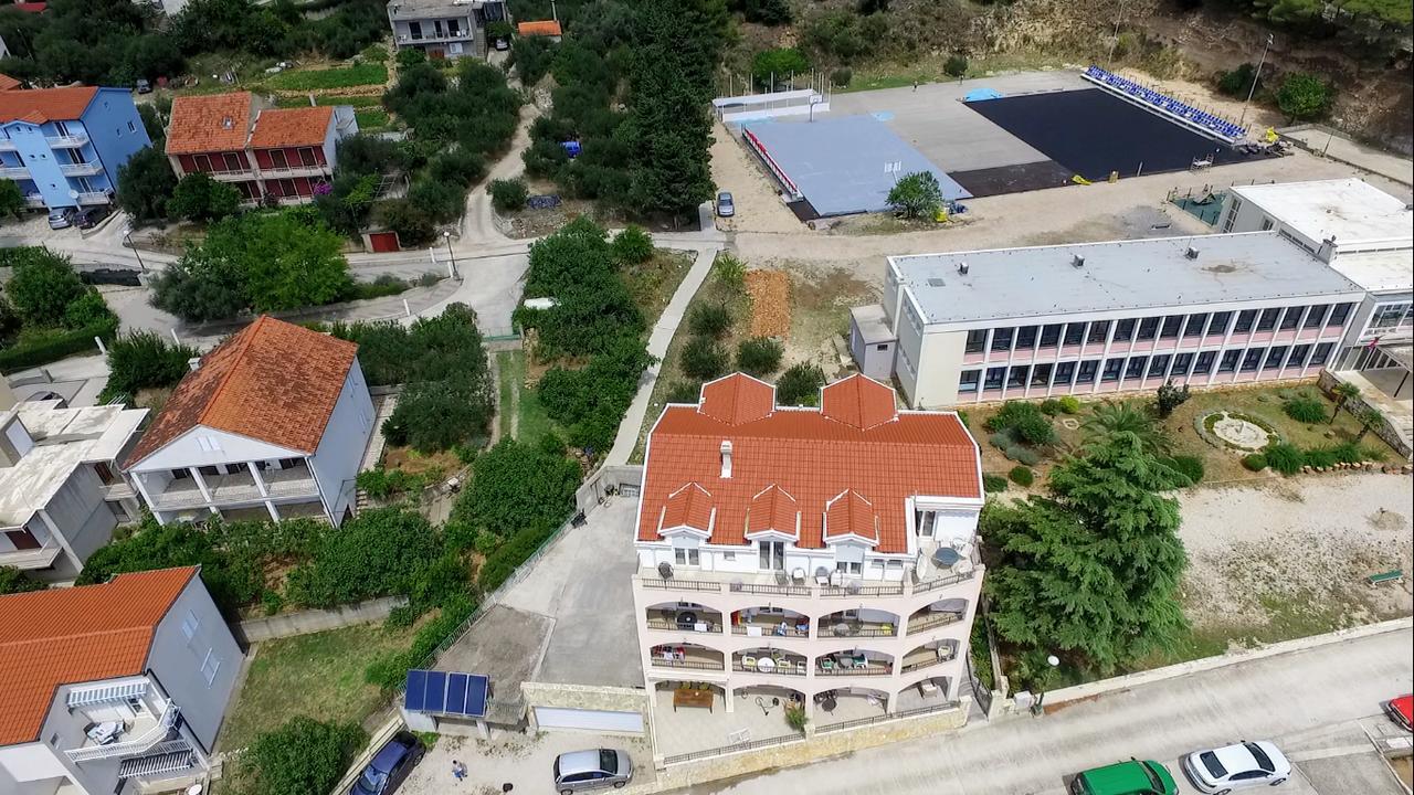 Apartments Grozdana Градац Екстериор снимка